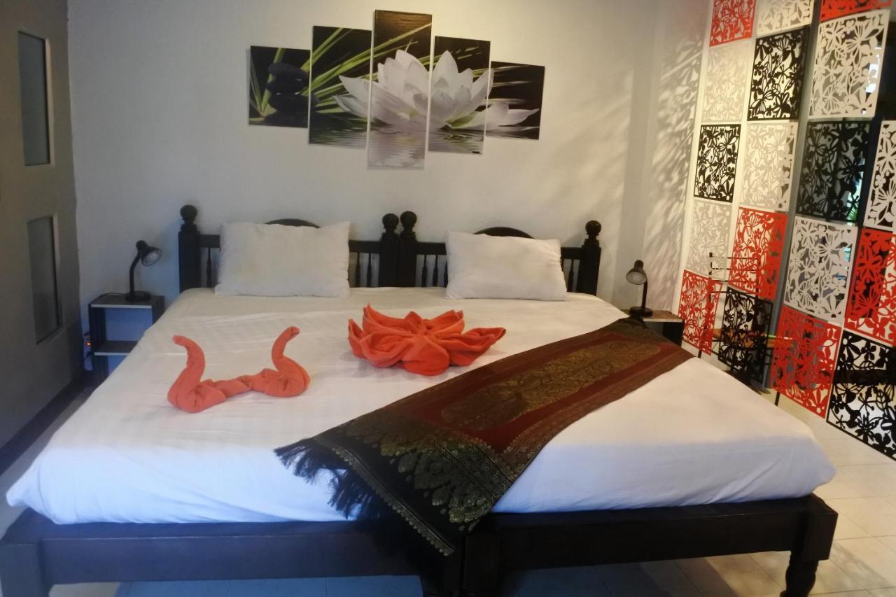 Hi Karon Beach Family Room Eksteriør billede